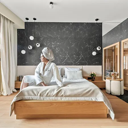Old Town Chmielna - Sauna & Bath דירה
