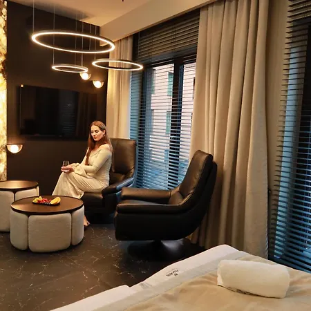 아파트 Old Town Chmielna - Sauna & Bath *
